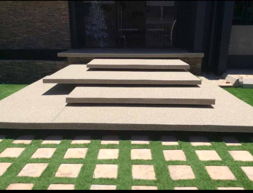 Seamless quartz stone floating stairs — front