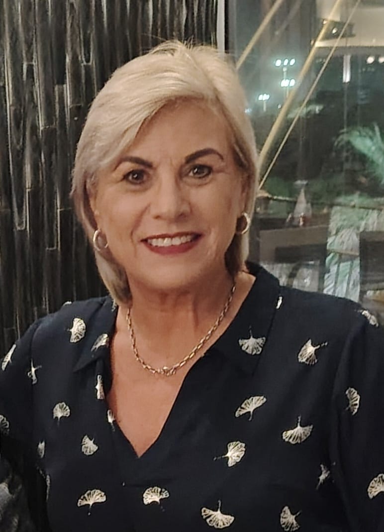 Mel in studio